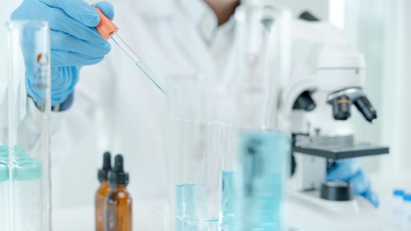 以下是一例引物合成质量对比的案例分析：